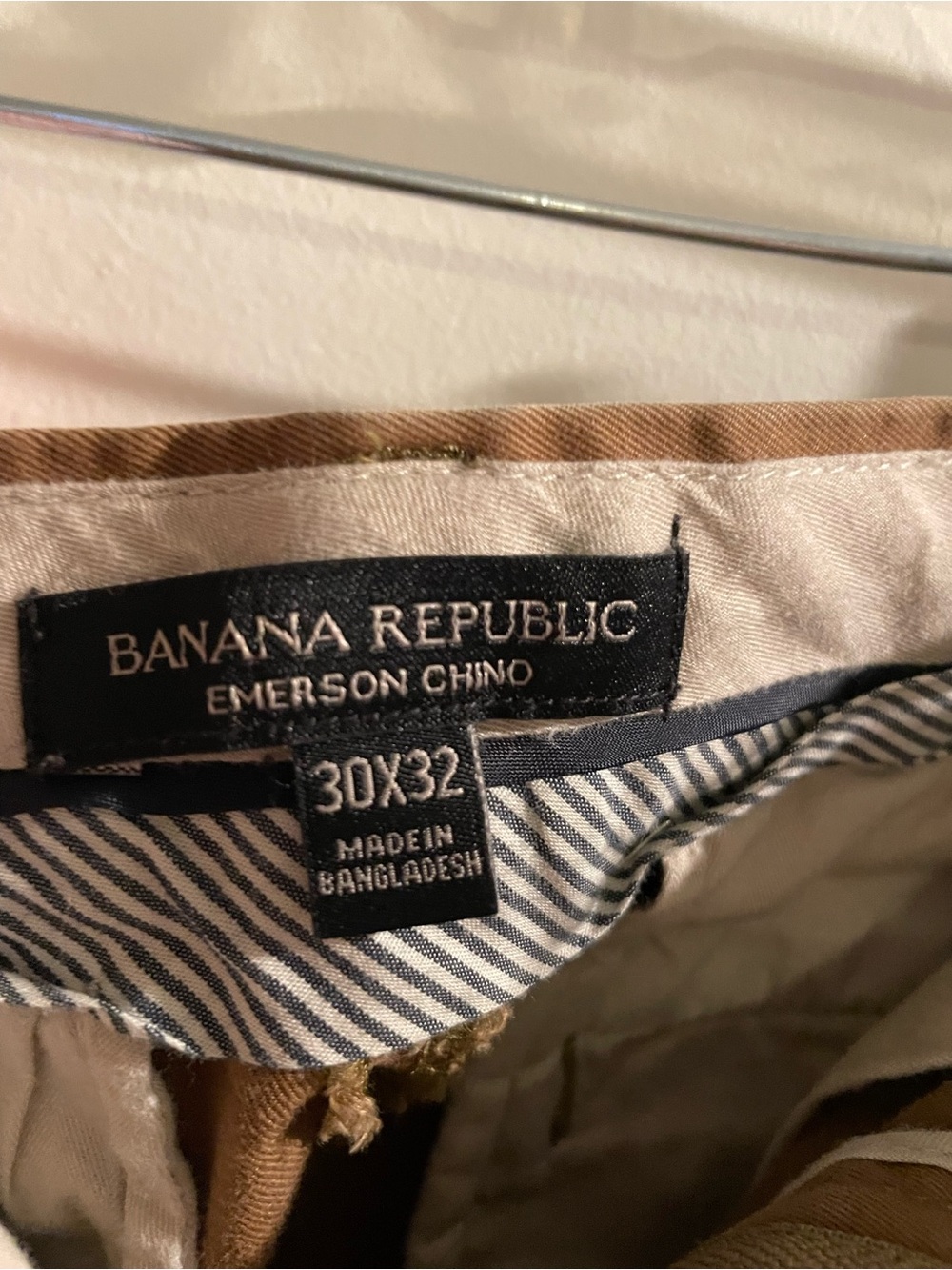Banana Republic 30x32 Emerson Chino - Picture 2 of 7